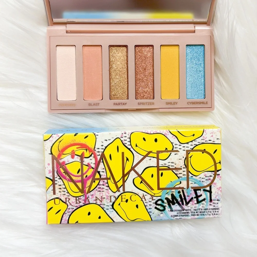 Urban Decay x Smiley Naked Mini Eyeshadow Palette “Mucho Happy”